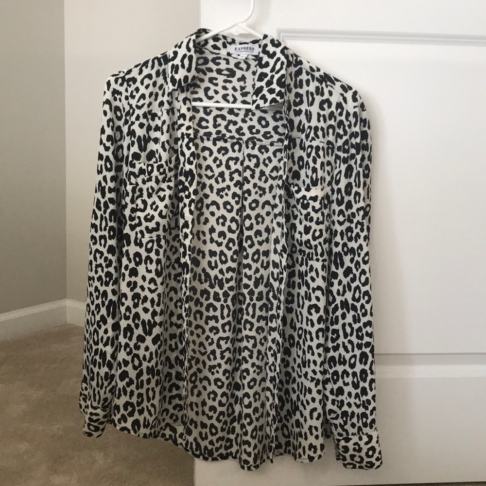 Leopard Print Express Button Down Medium
